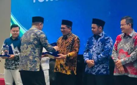 BMT UGT Nusantara Raih Penghargaan Tokoh Penggerak Koperasi Syariah dari Kementerian Koperasi RI