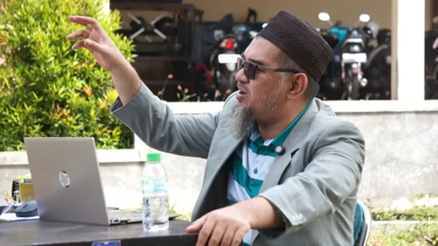 Menggali Makna Bekerja Sebagai Ibadah Lewat Sifat Kuat dan Amanah