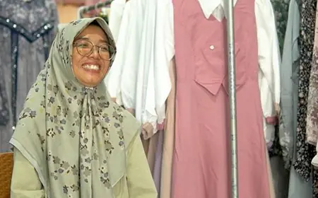 Kembangkan Bisnis Pakaian di Donomulyo Berkat Konsistensi Pembiayaan Syariah