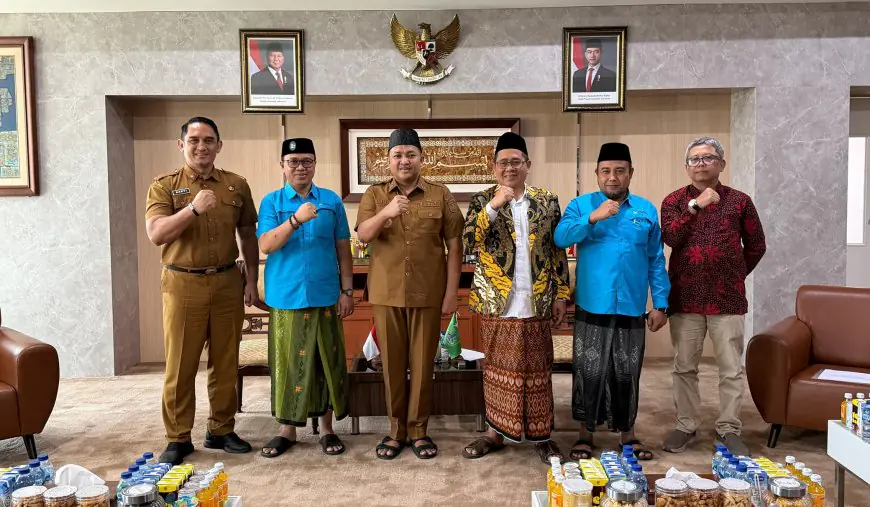 Bupati Pasuruan Gandeng BMT UGT Nusantara untuk Program Jambanisasi dan Air Bersih Warga