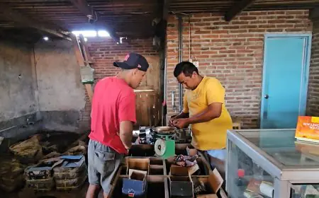 Kisah Renda, Mantan Kuli Serabutan yang Sukses Jadi Juragan Material Berkat 'Modal Nekat' dan Jujur