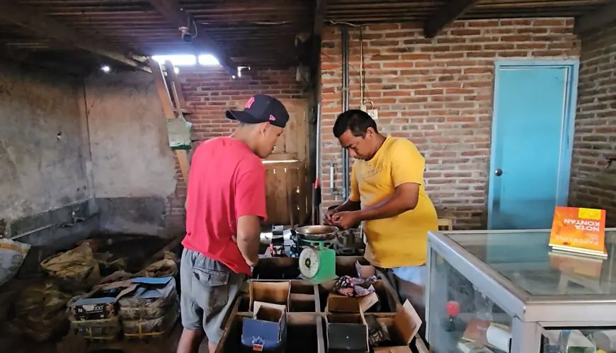 Kisah Renda, Mantan Kuli Serabutan yang Sukses Jadi Juragan Material Berkat 'Modal Nekat' dan Jujur