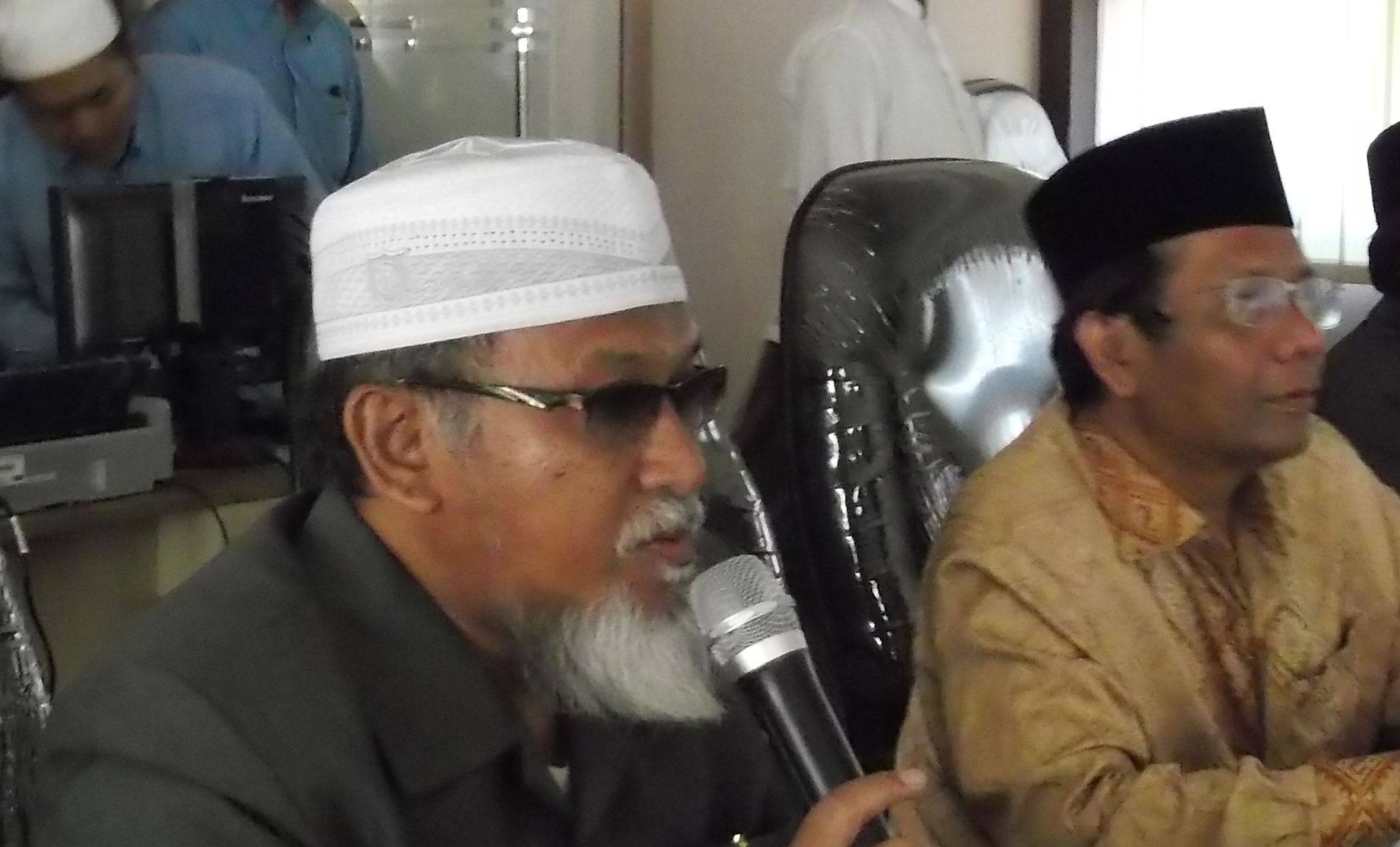  Mahfud MD Takjub dengan Kemajuan Ekonomi Kaum Sarungan