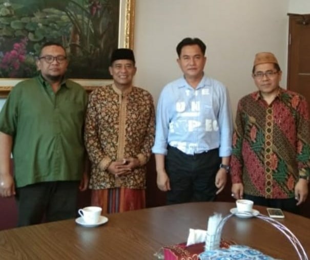 BMT UGT Sidogiri Gandeng Yusril Ihza Mahendra
