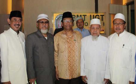 Usai Bertemu Kiai Nawawi, Mahfud MD Dialog dengan SNF