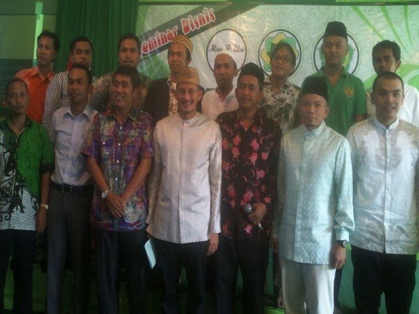 BMT UGT dalam Berita Media (8): POTENSI BESAR KAUM SANTRI, BELUM TERGARAP MAKSIMAL